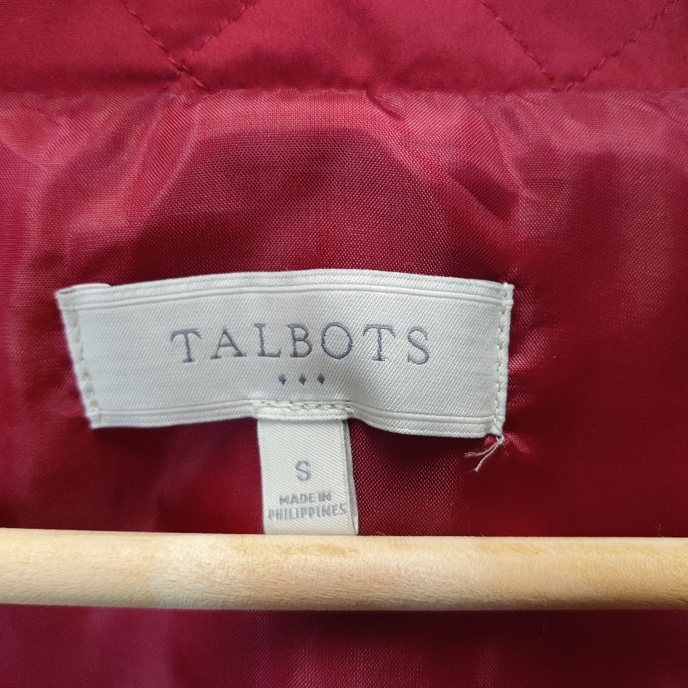 Talbots Red Lightweight Quilted Zip Front Red Vest - Picture 6 of 8